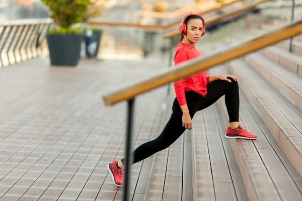 Quels sont les exercices les plus efficaces pour développer l'agilité vocale en chant jazz ?